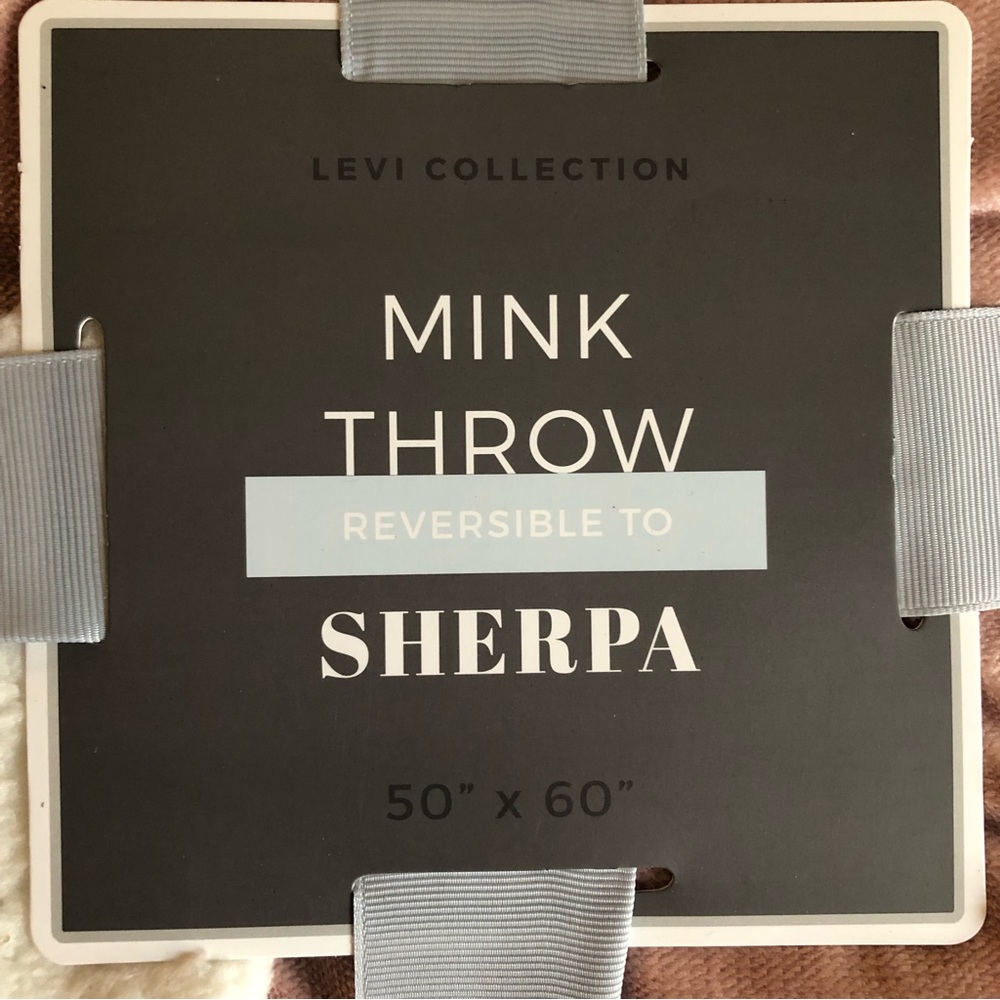 Levi Collection Mink Throw Reversible to Sherpa 50” x 60” - Dusky Pink - Picture 2 of 9